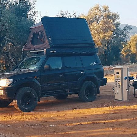 Nirikos Camping Spasmeni Vrisi Esterno foto