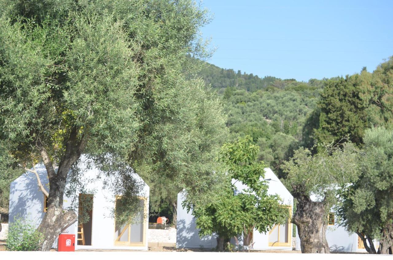 Nirikos Camping Spasmeni Vrisi Esterno foto