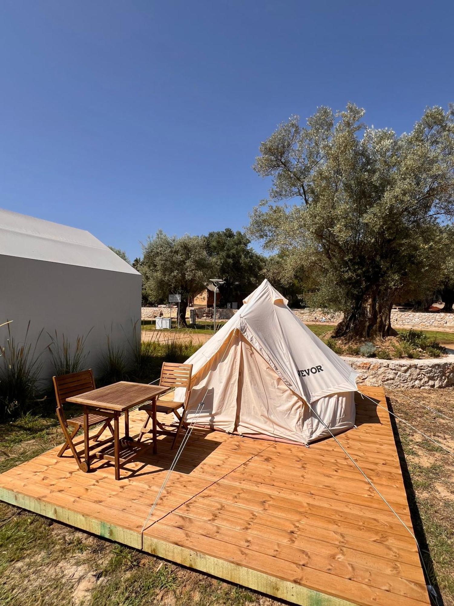 Nirikos Camping Spasmeni Vrisi Camera foto
