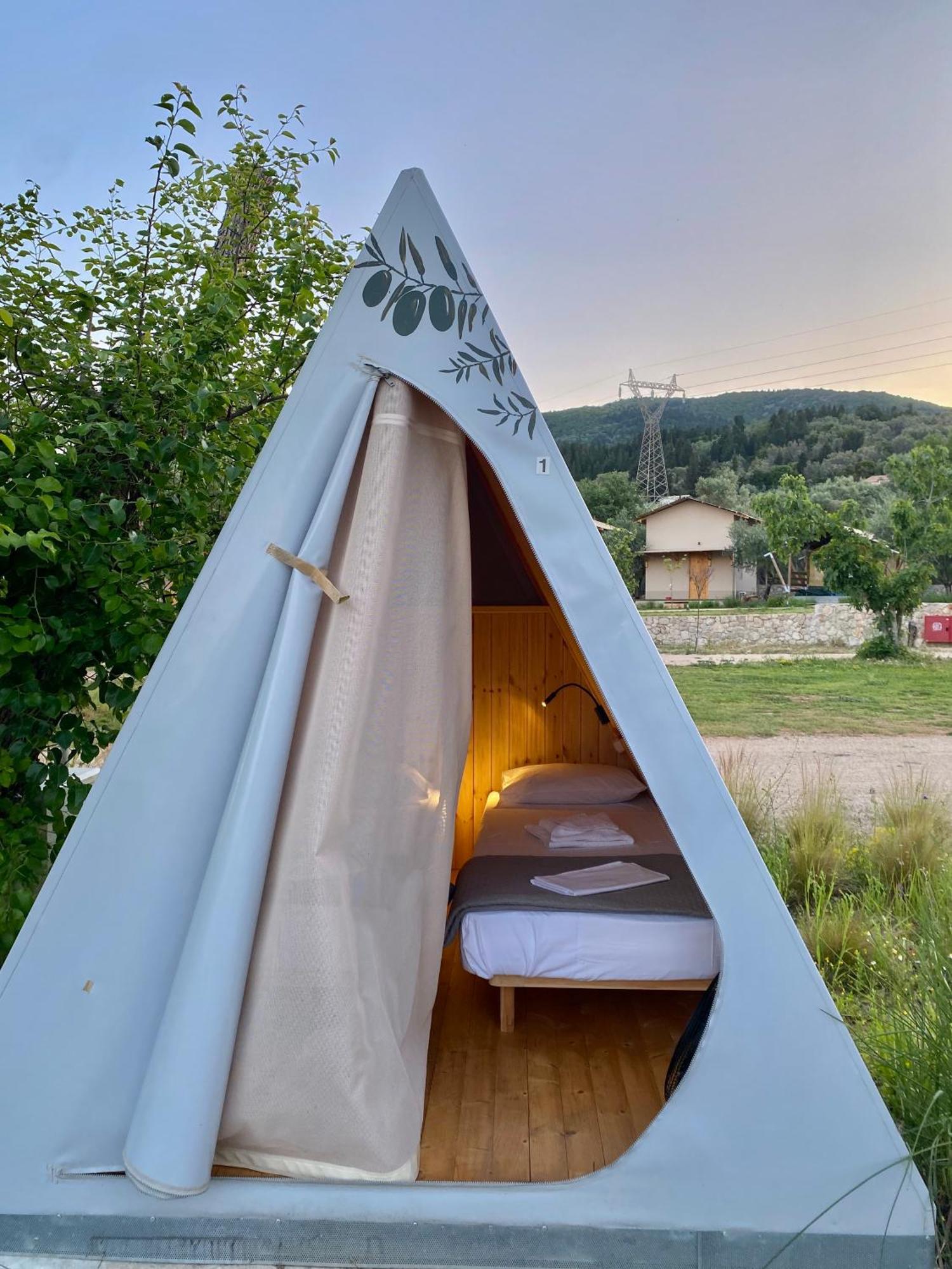 Nirikos Camping Spasmeni Vrisi Esterno foto