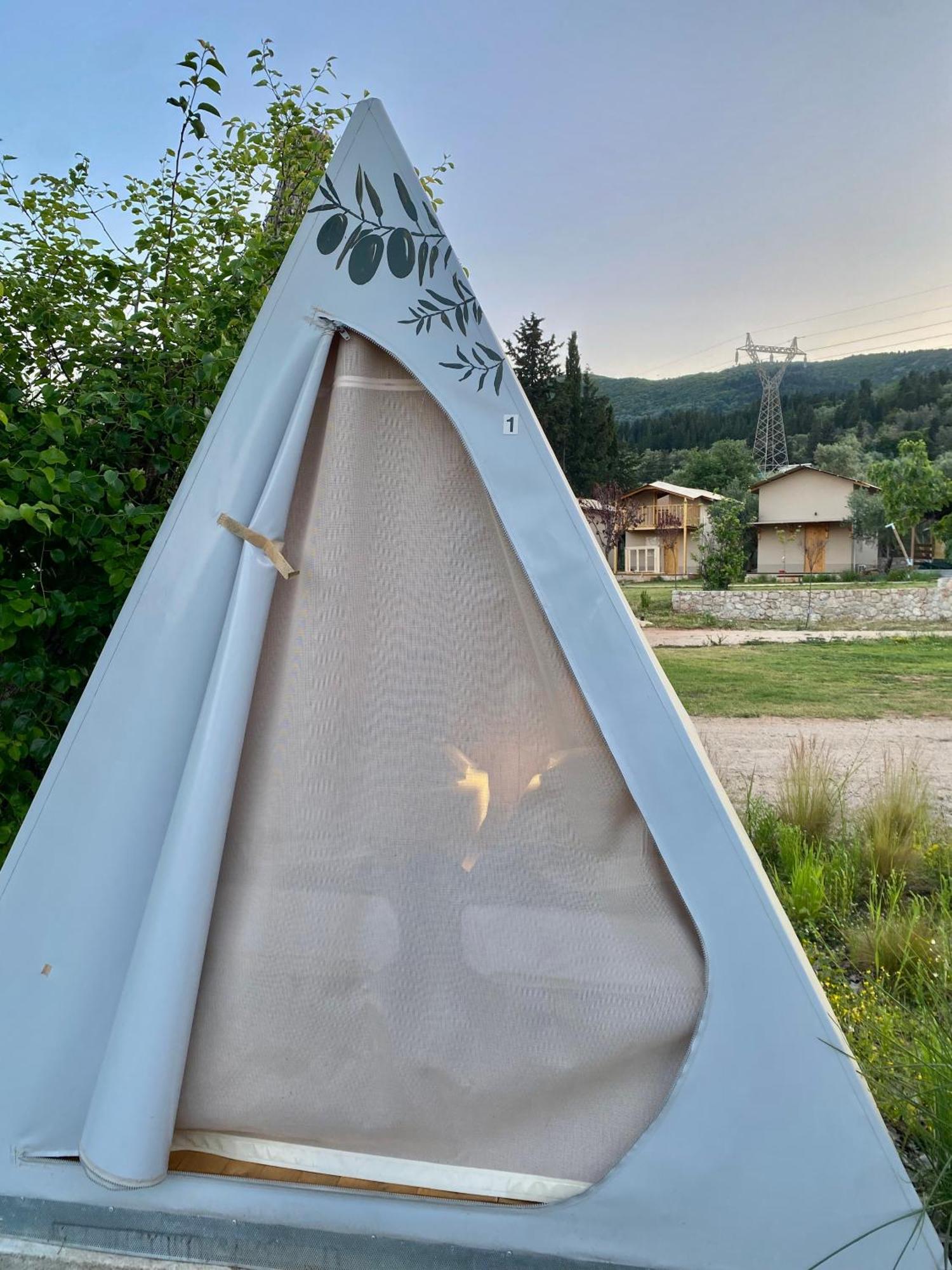 Nirikos Camping Spasmeni Vrisi Esterno foto