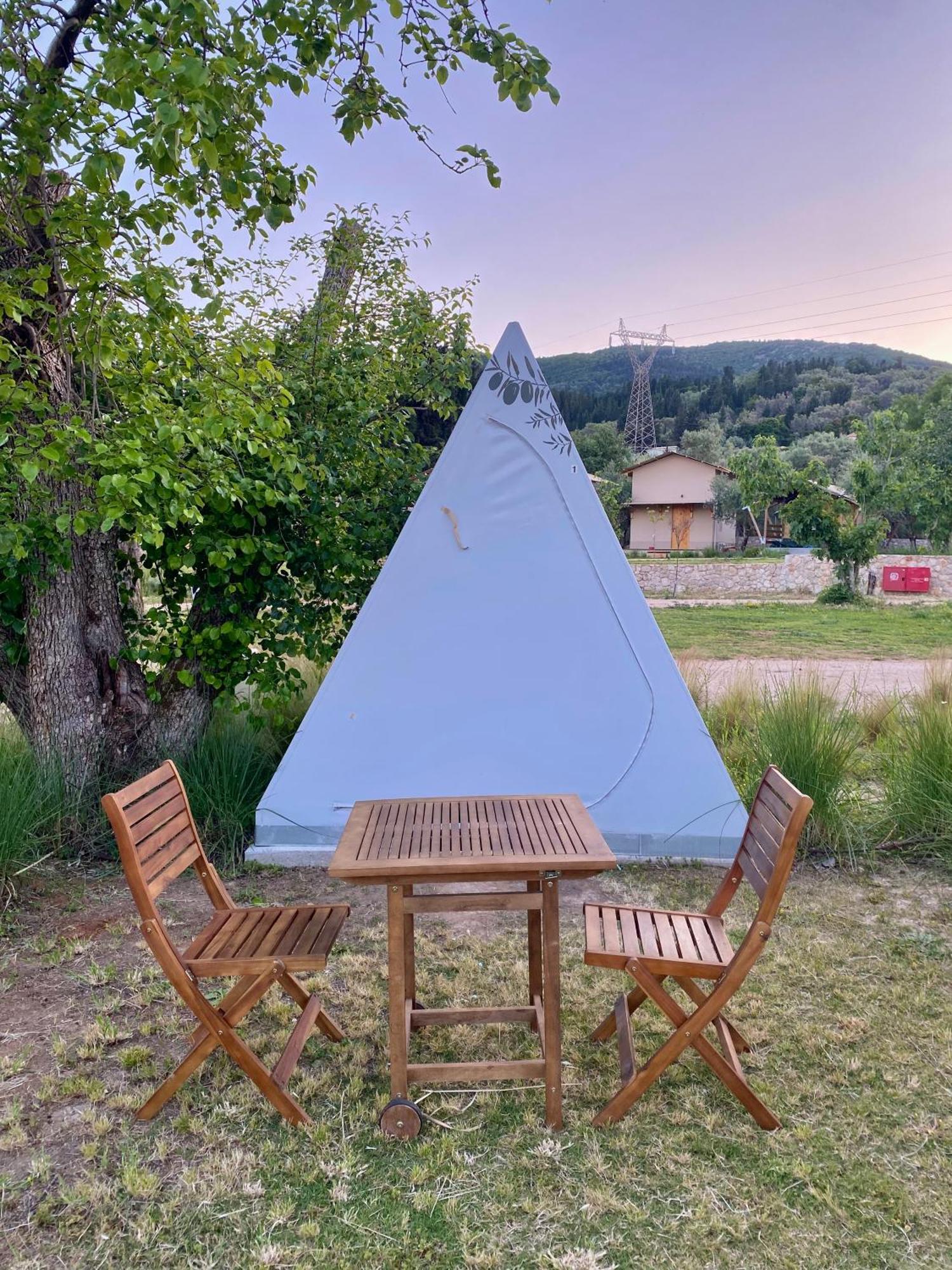 Nirikos Camping Spasmeni Vrisi Esterno foto