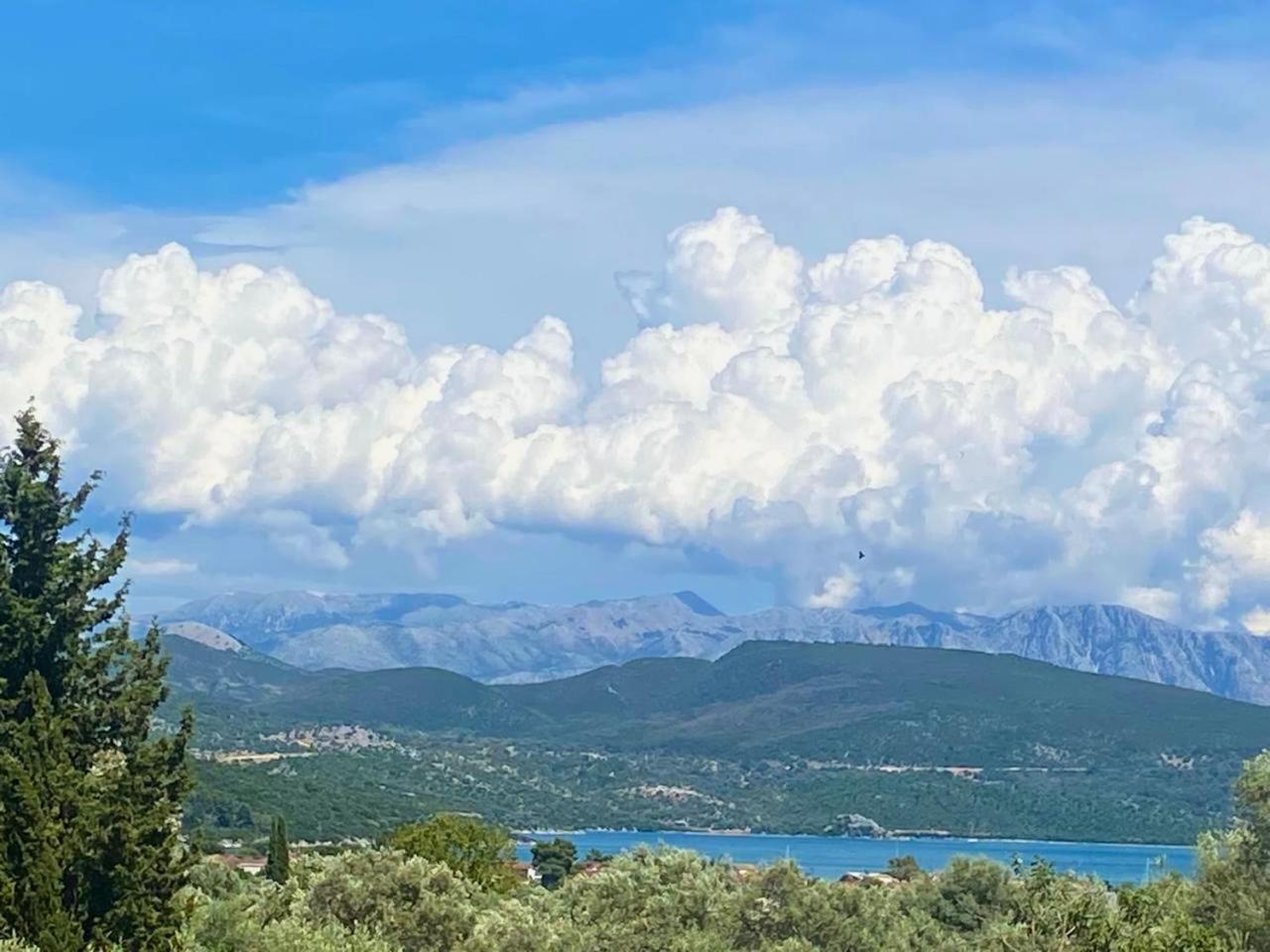 Nirikos Camping Spasmeni Vrisi Esterno foto